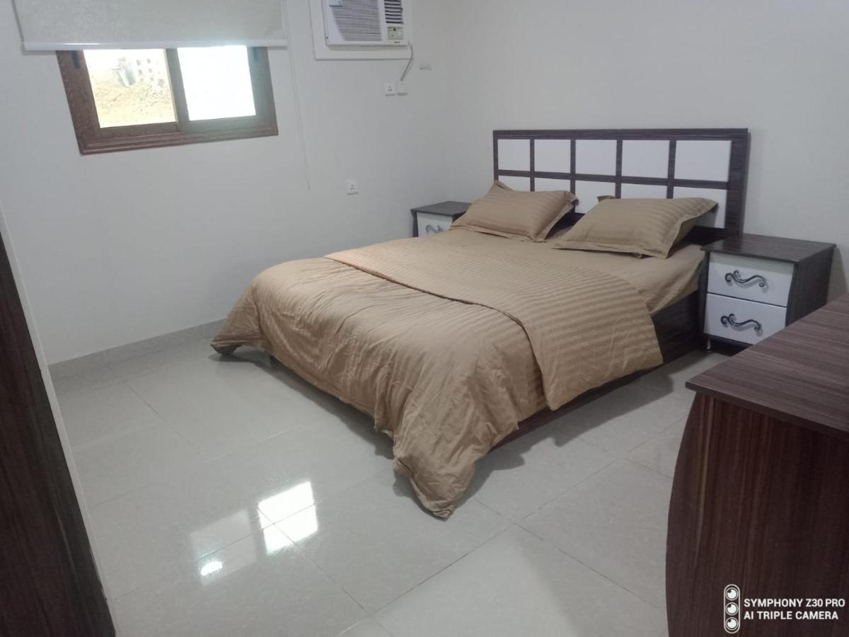 Apartment Five Flowers1 *